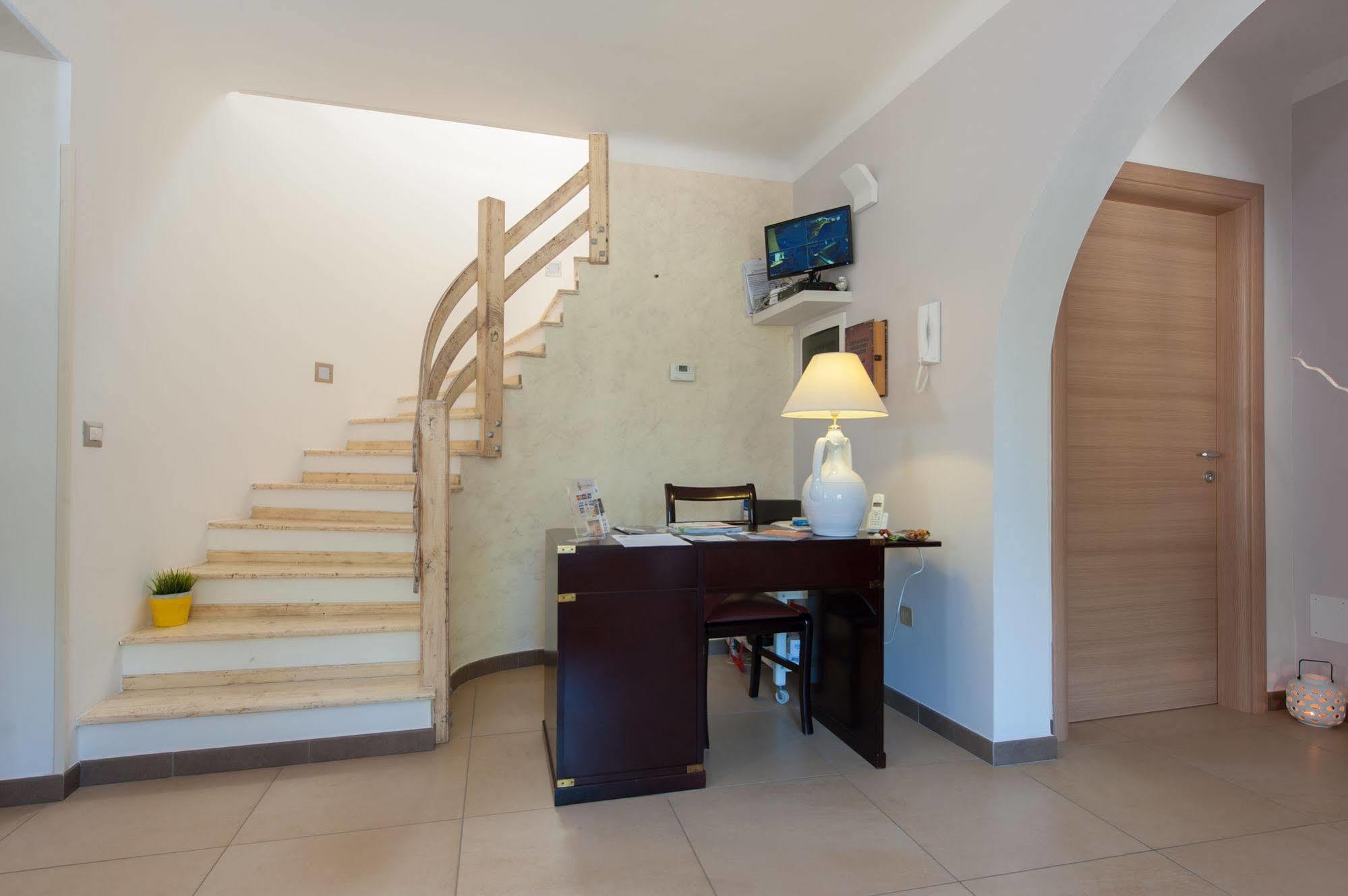 Tenuta Cardinale Bed & Breakfast *